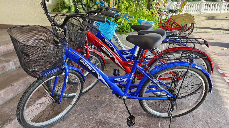 NEW - Deserve Sports Bicycle for Rent